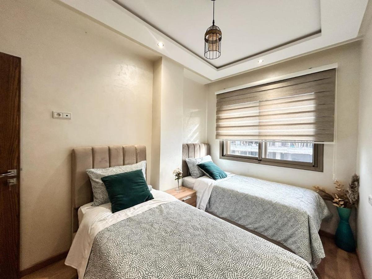 Family Beautiful 2 Bedroom Apartment